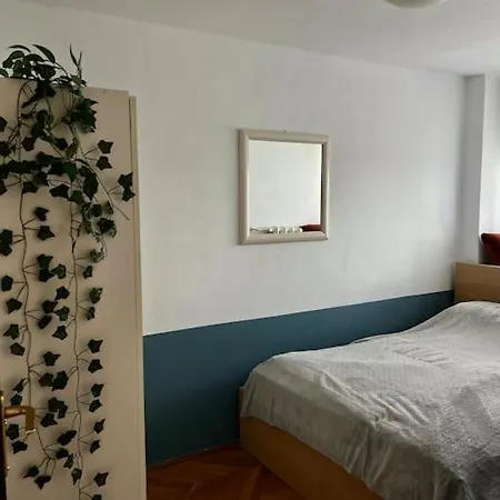 Blue Nest 2 Minuty Do Metro Centrum Apartament