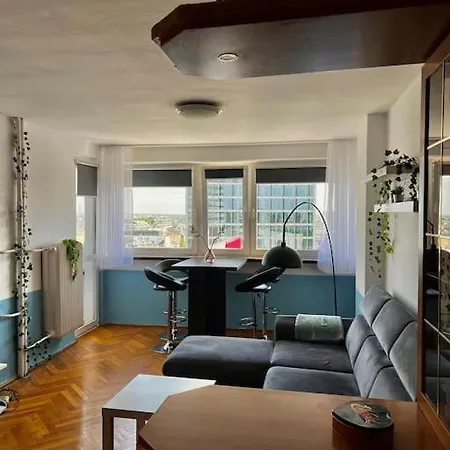 Blue Nest 2 Minuty Do Metro Centrum Apartment *
