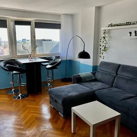 Blue Nest 2 Minuty Do Metro Centrum Apartment