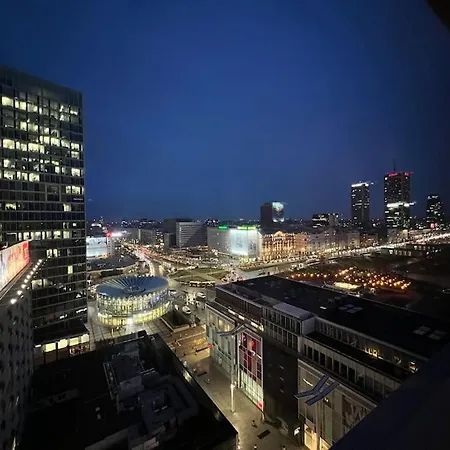 Apartment Blue Nest 2 Minuty Do Metro Centrum *